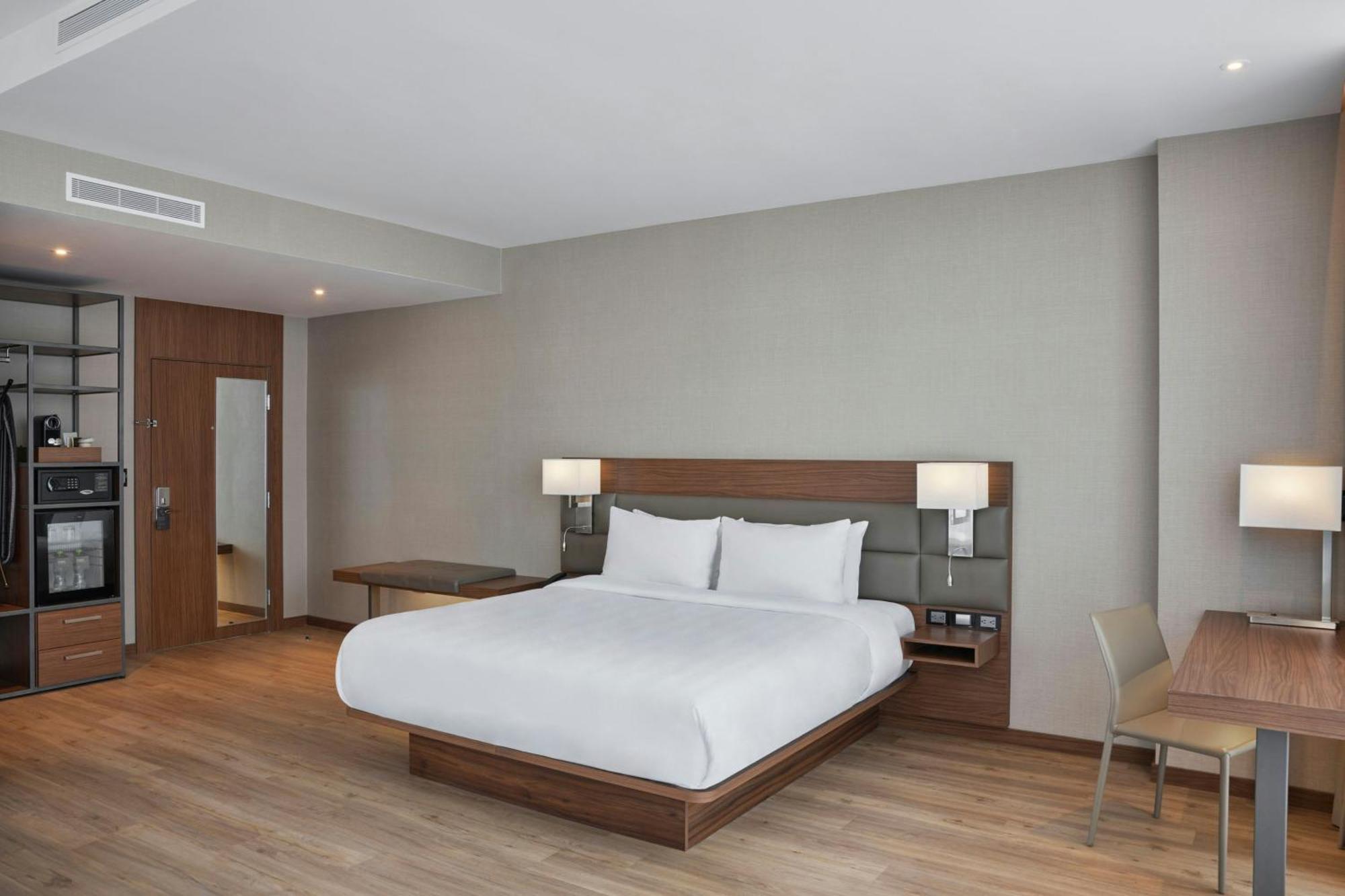 Ac Hotel By Marriott ซัลติโญ ภายนอก รูปภาพ