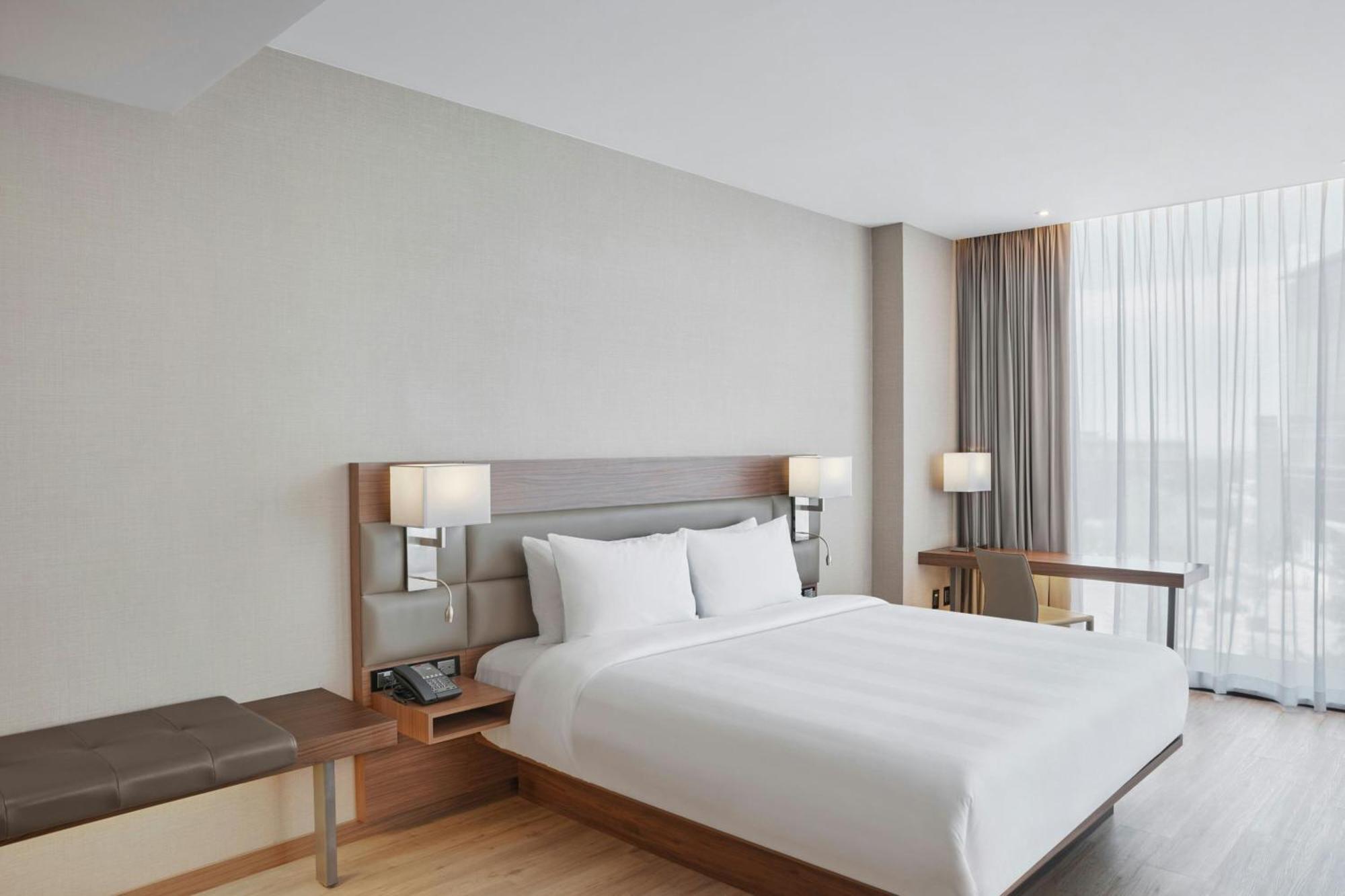 Ac Hotel By Marriott ซัลติโญ ภายนอก รูปภาพ
